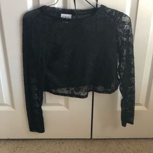 Long sleeve crop top